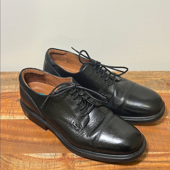 Florsheim Other - Florsheim Comfortech Black Oxford Shoes with Lace-Up Design, Mens 10